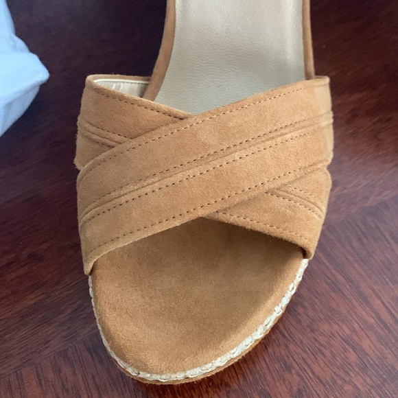 Authentic Stewart Weitzman women’s wedge sandal size8M only worn once - Picture 7 of 16
